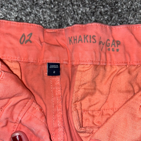 GAP Coral Women's Shorts - Picture 3 of 4